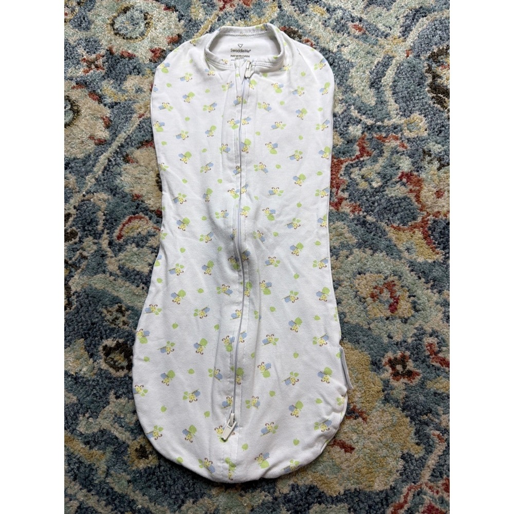 SwaddleMe Pod Swaddle Boys Newborn White Blue Green Bug Print Sleep Sack EUC